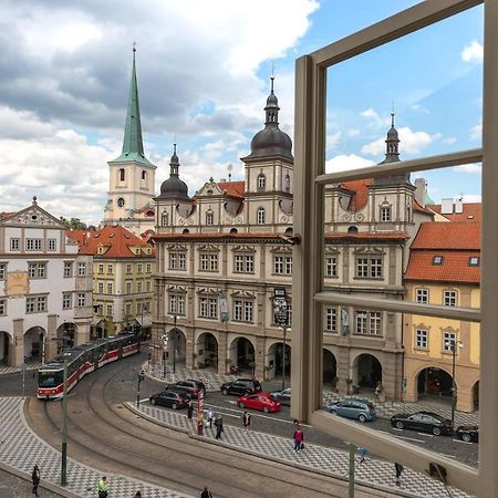 Miss Sophie'S Charles Bridge Hotel Praga Exterior foto