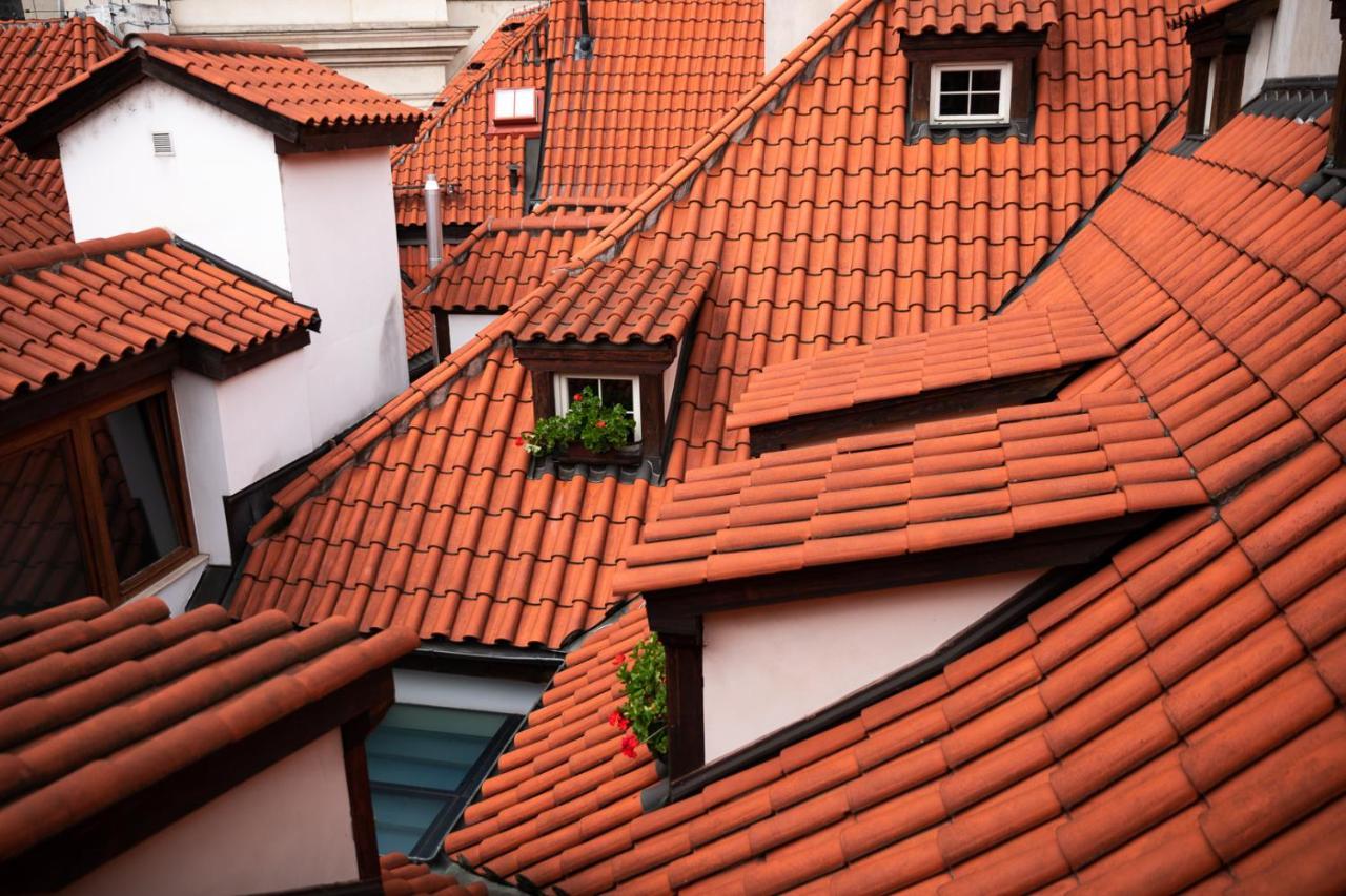 Miss Sophie'S Charles Bridge Hotel Praga Exterior foto