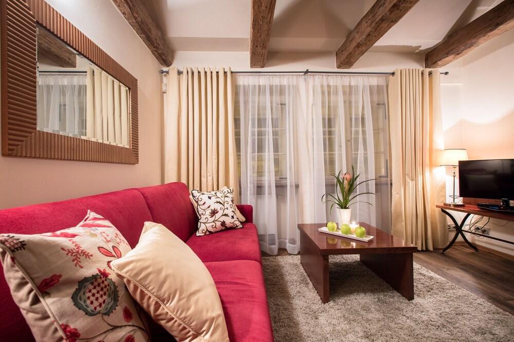 Miss Sophie'S Charles Bridge Hotel Praga Exterior foto