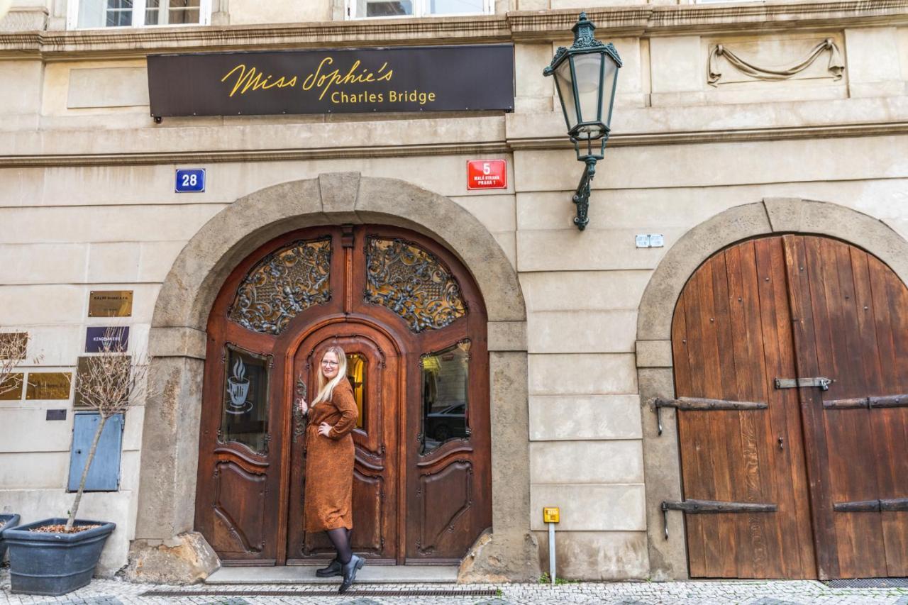 Miss Sophie'S Charles Bridge Hotel Praga Exterior foto