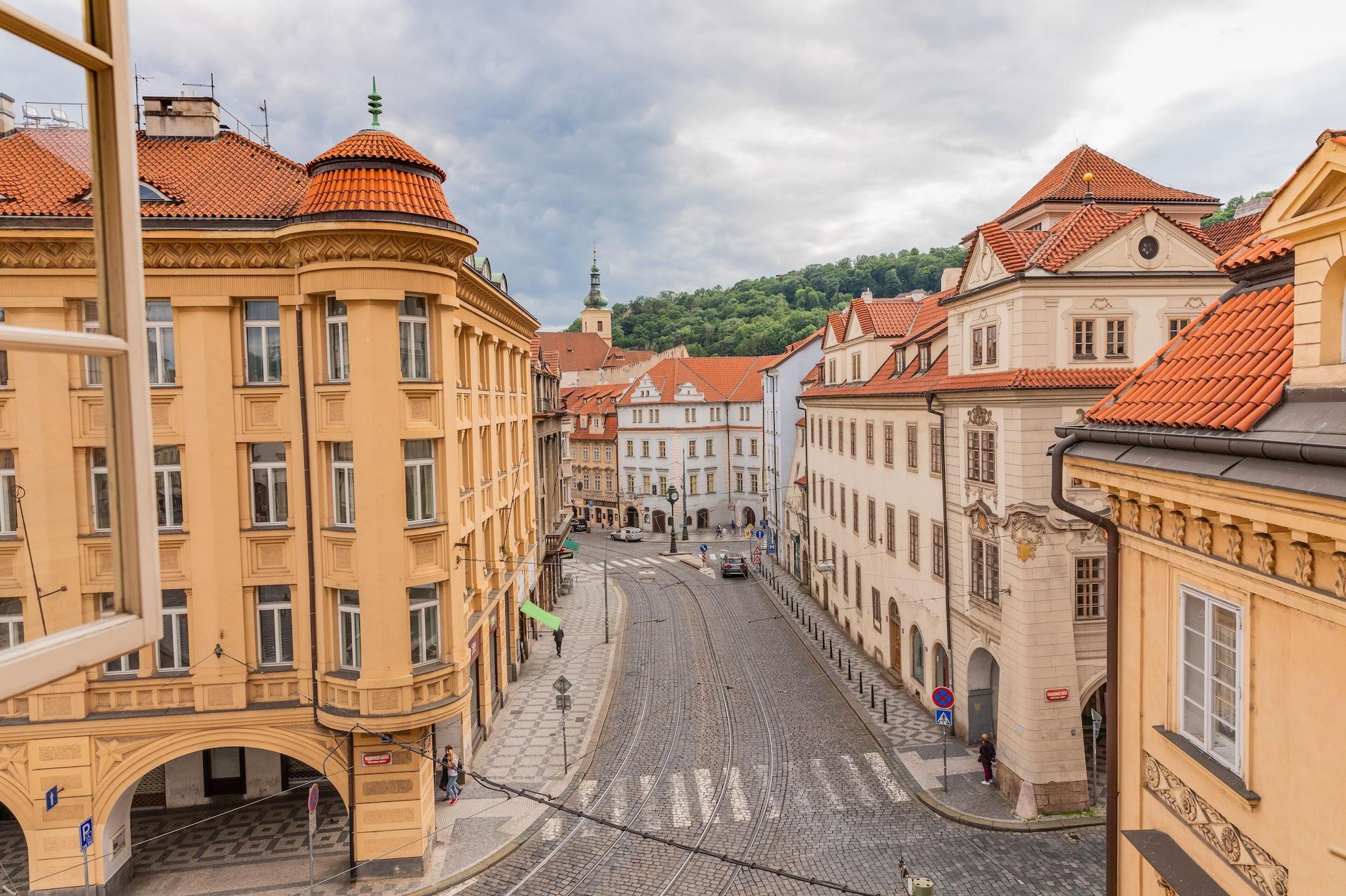 Miss Sophie'S Charles Bridge Hotel Praga Exterior foto